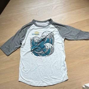 Patagonia lightweight shirt